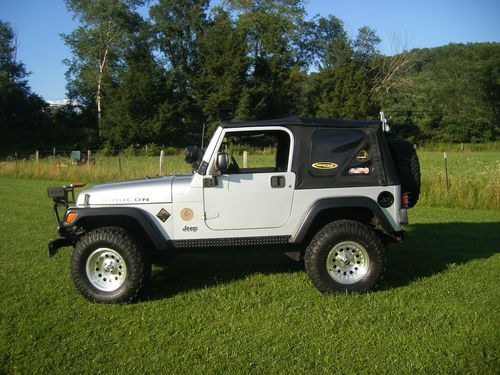 2003 jeep wrangler rubicon sport utility 2-door 4.0l