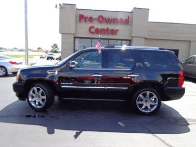 Premium 6.2L NAV AWD Trip Computer Power Door Locks Power Windows Heated Seat(s), image 2