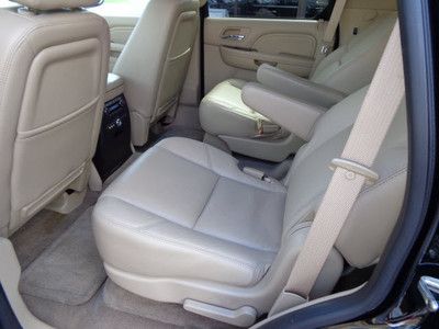 Premium 6.2L NAV AWD Trip Computer Power Door Locks Power Windows Heated Seat(s), image 10