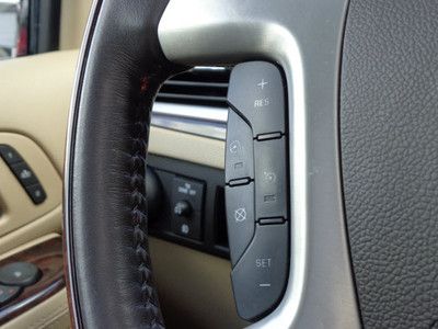 Premium 6.2L NAV AWD Trip Computer Power Door Locks Power Windows Heated Seat(s), image 18