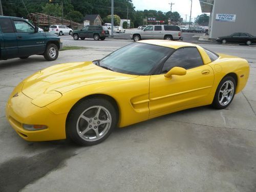 2001 chevrolet corvette yellow only 70 k super nice car