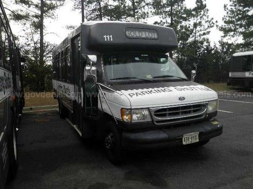 1999 ford econoline e450 16-passenger motorized cu  bus