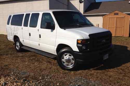 2010 ford e350 white baseline clean 15 passenger van