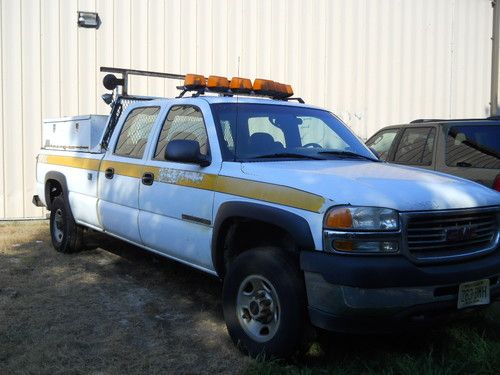 2001 gmc sierra 2500hd pick up crew cab 4dr pick up work horse