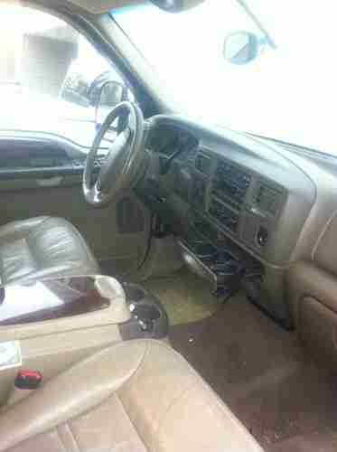 2001 Ford Excursion Limited Sport Utility 4-Door 6.8L, image 2