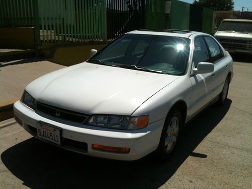 Honda accord sedan 1997 aut. 6 cil. electric sunroof