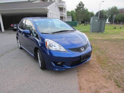 2009 honda fit sport hatchback 4-door 1.5l