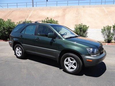 All wheel drive, clean title, priced to sell fast!!  no accidents