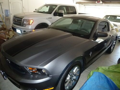 2011 ford mustang base coupe 2-door 3.7l