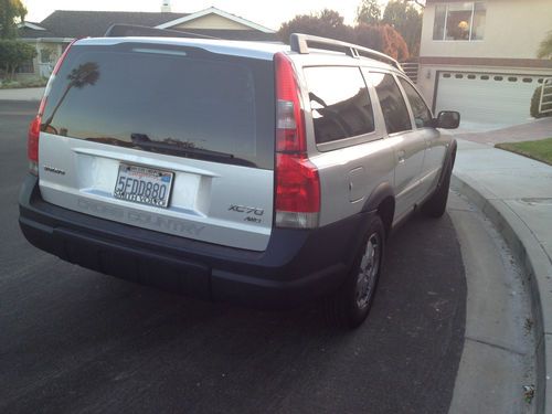 2004 volvo xc70 wagon awd 2.5l turbo