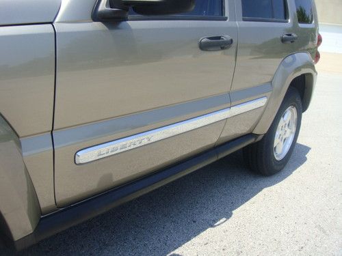2005 Jeep Liberty Limited 56k (very rare CRD Diesel), US $14,995.00, image 8