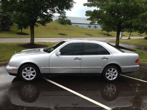 1998 mercedes-benz e300 base sedan 4-door 3.0l