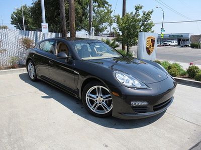 2012 porsche panamera