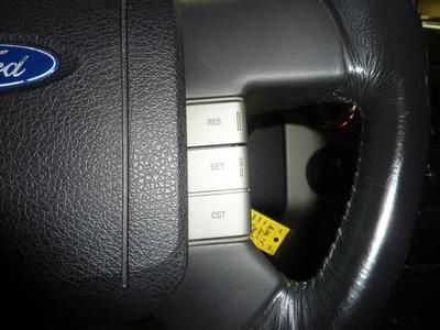 FX4 Truck 5.4L CD 4 Speakers AM/FM radio AM/FM Stereo/Clock/CD Air Conditioning, image 23