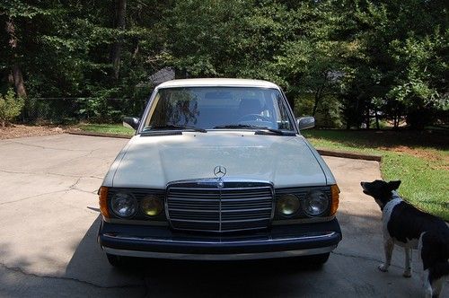 1985 Mercedes-Benz 300D Base Sedan 4-Door 3.0L, US $7,500.00, image 2
