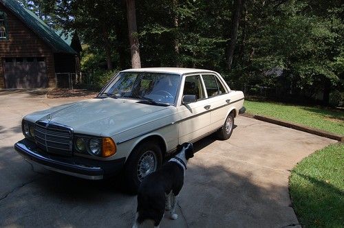 1985 Mercedes-Benz 300D Base Sedan 4-Door 3.0L, US $7,500.00, image 3