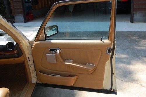 1985 Mercedes-Benz 300D Base Sedan 4-Door 3.0L, US $7,500.00, image 15