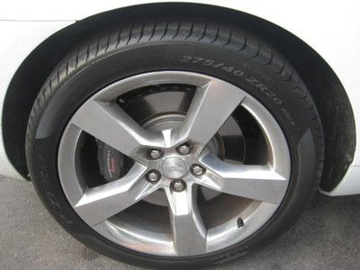 Garage kept Warranty Low miles Convertible Smoke free Excellent condition, image 6