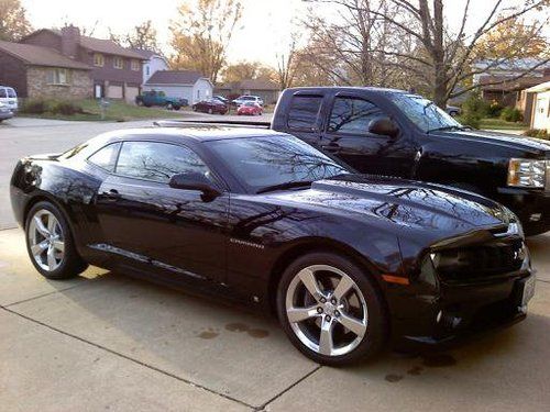 2010 chevrolet camaro ss coupe 2-door 6.2l