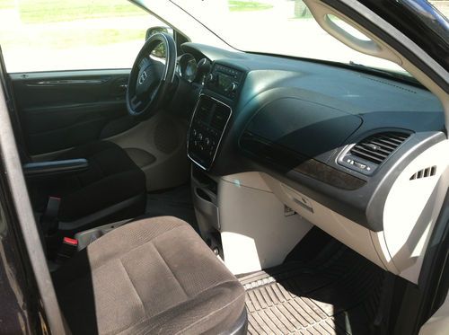 2013 Dodge Grand Caravan SE Mini Passenger Van 4-Door 3.6L, image 16