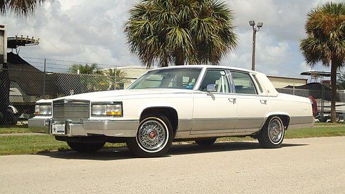 1990 cadillac fleetwood brougham delegance 5.7 ltr selling no reserve