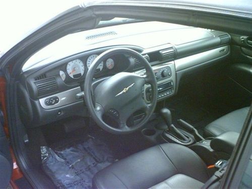 2006 chrysler sebring gtc convertible 2-door 2.7l