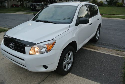 2008 toyota rav4 base sport utility 4-door 2.4l