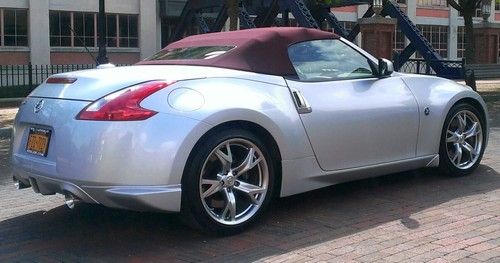 2010 convertible roadster sport with upgraded exhaust, body kit and wrap, US $32,500.00, image 3