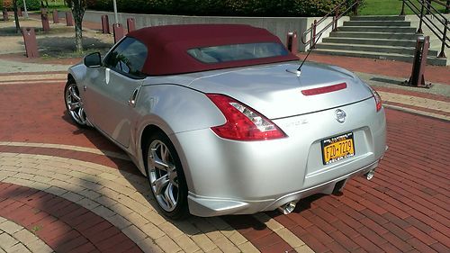2010 convertible roadster sport with upgraded exhaust, body kit and wrap, US $32,500.00, image 6
