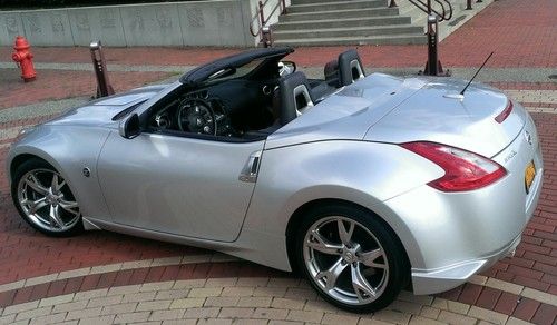 2010 convertible roadster sport with upgraded exhaust, body kit and wrap, US $32,500.00, image 14
