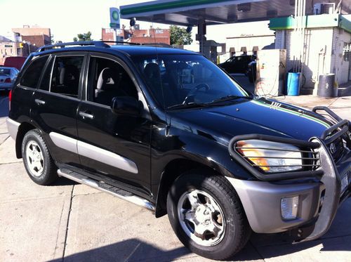 2002 toyota rav4 base sport utility 4-door 2.0l