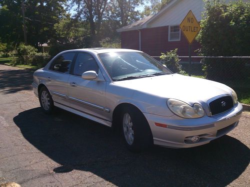 2002 hyundai sonata lx sedan 4-door 2.7l