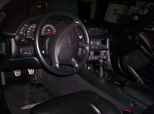 2003 corvette Z06 very low miles, image 3