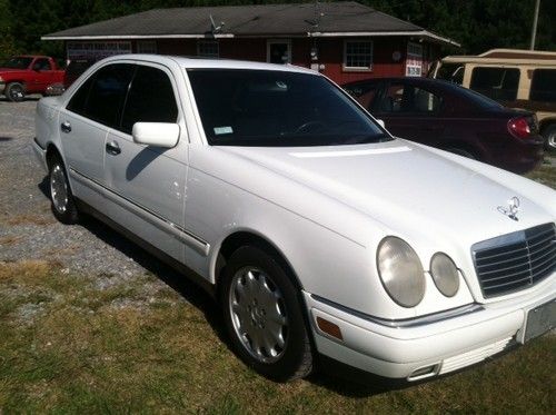 1999 mercedes-benz e320 base sedan 4-door 3.2l