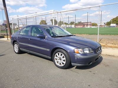 2002 volvo s60 2.4, only 89,891 miles, leather, sunroof, automatic low reserve