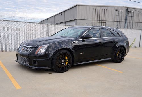 2012 cadillac cts v wagon 4-door