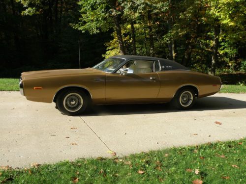 1972 dodge charger se 440 4 speed posi