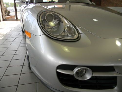2007 Porsche Cayman Hatchback 2-Door 2.7L, image 3