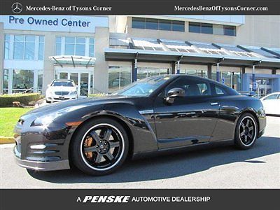 2012 nissan gt-r premium coupe 2-door 3.8l