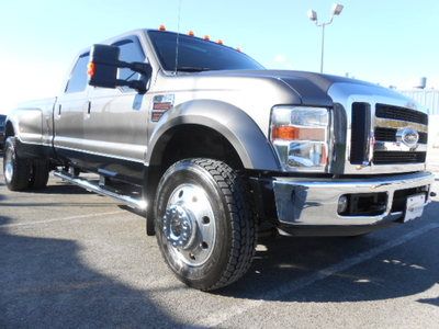 Dually 172"wb 6.4 diesel b&amp;w hitch spray in liner 14,500 gvwr 19"wheels 67k