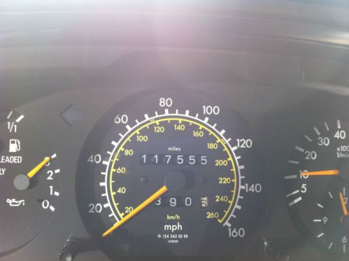 1991 Mercedes-Benz 300CE.24 Base Coupe 2-Door 3.0L, image 5