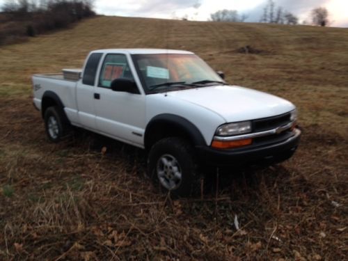 1999 chevrolet s10 zr2 extended cab pickup 3-door 4.3l