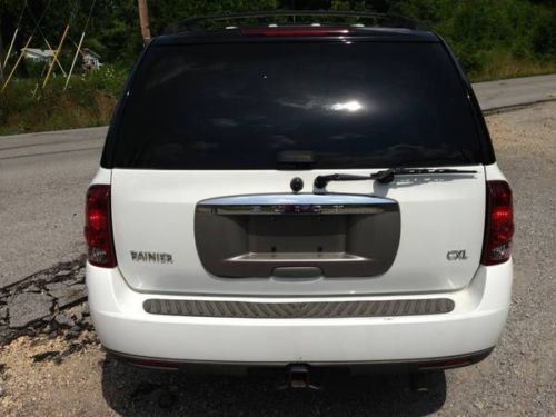 2004 Buick Rainier CXL *Leather* Sunroof* NO RESERVE highest bid drives it home, image 2