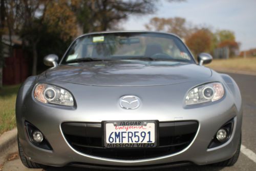 2010 mazda mx-5 miata sport convertible 2-door 2.0l