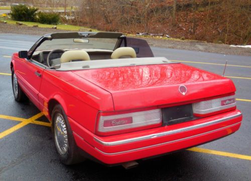 Gorgeous Red Convertible!.....Low Miles!!!.....No Reserve!!!!, image 4