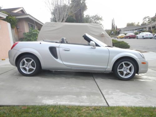 2000 toyota mr2 spyder base convertible 2-door 1.8l