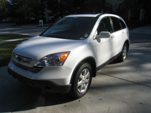 2007 honda cr-v exl, 2 wd, white,