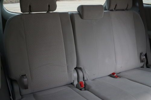 2011 TOYOTA SIENNA LE 1-ONWER OFF LEASE NON SMOKER, image 41