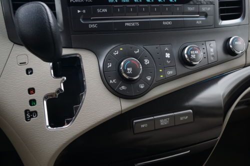 2011 TOYOTA SIENNA LE 1-ONWER OFF LEASE NON SMOKER, image 55