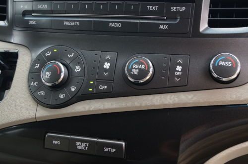 2011 TOYOTA SIENNA LE 1-ONWER OFF LEASE NON SMOKER, image 56